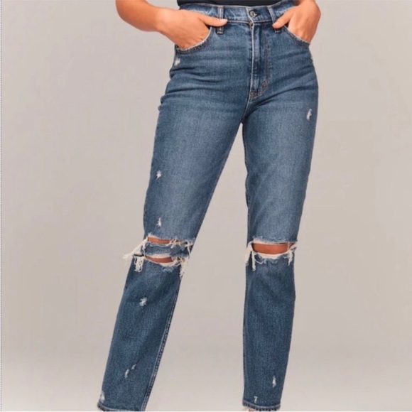 ABERCROMBIE & FITCH Curve Love The Mom High Rise Distressed Jeans - Picture 5 of 11